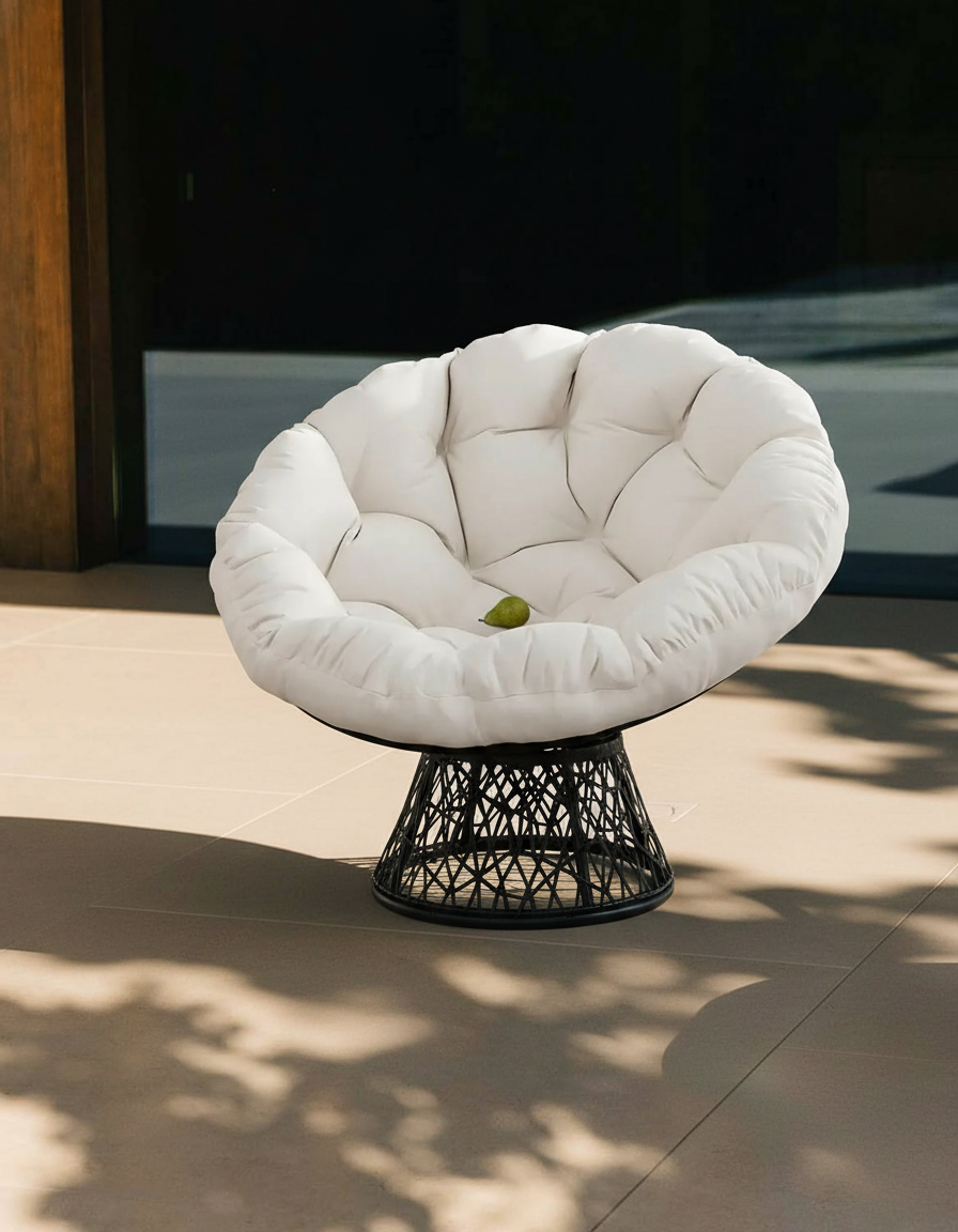 Fauteuil Louise pivotant en rotin